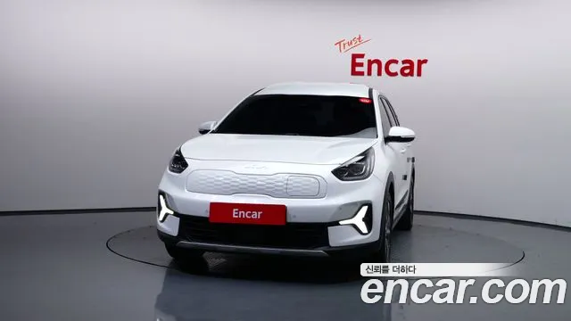 Kia Niro Niro Plus Earth — Фото автомобиля 3