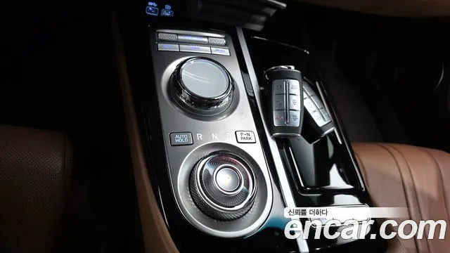 Genesis G80 Бензин 3.5 турбо AWD — Фото автомобиля 9