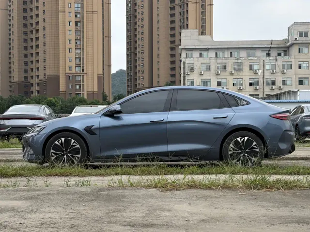 BYD Seal 2022 550km Standard Range RWD Premium — Фото автомобиля 7