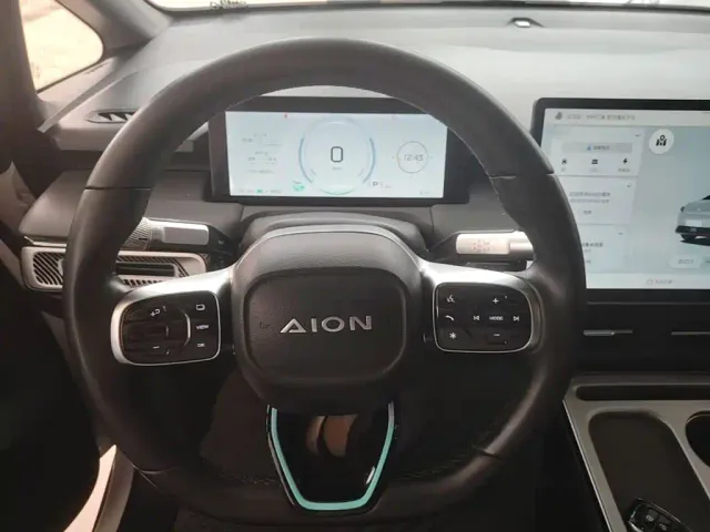 GAC Aion Y — Фото автомобиля 10