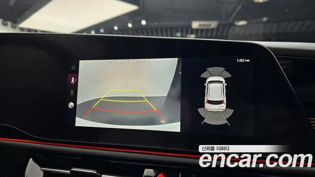 Kia Niro New — Фото автомобиля 22