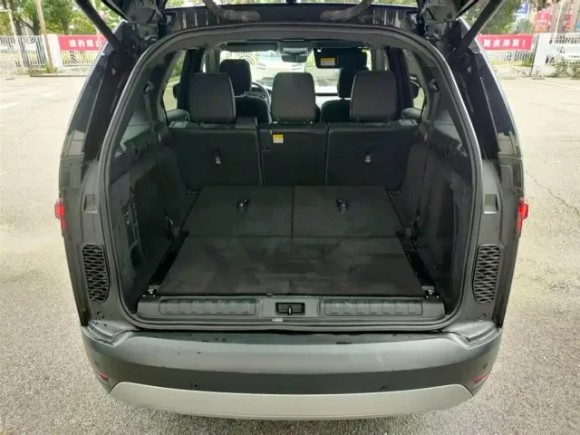 Land Rover Discovery — Фото автомобиля 19