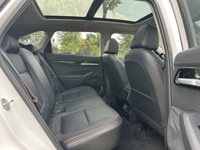Kia Seltos — Фото автомобиля 13