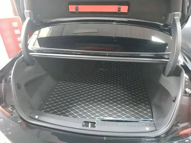 Volvo S90 — Фото автомобиля 18
