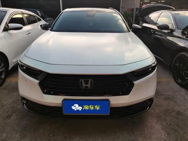 Honda Accord — Фото автомобиля 2