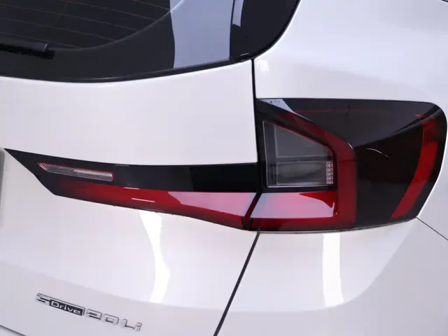 BMW X1 — Фото автомобиля 9