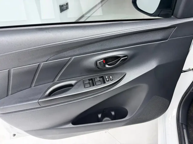 Toyota YARiS L Zhi Xuan — Фото автомобиля 13