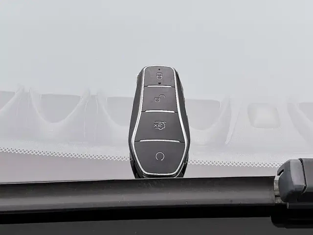 BYD Dolphin — Фото автомобиля 19