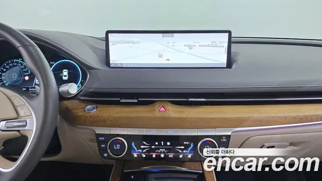Genesis G80 Бензин 2.5 турбо AWD — Фото автомобиля 17