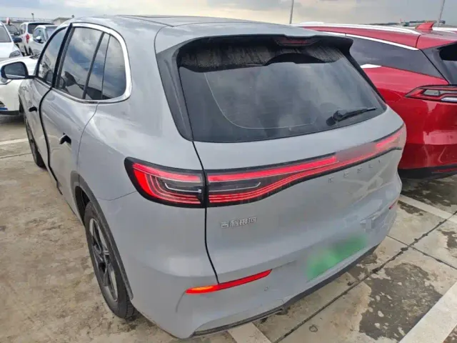 Geely Galaxy E5 — Фото автомобиля 22