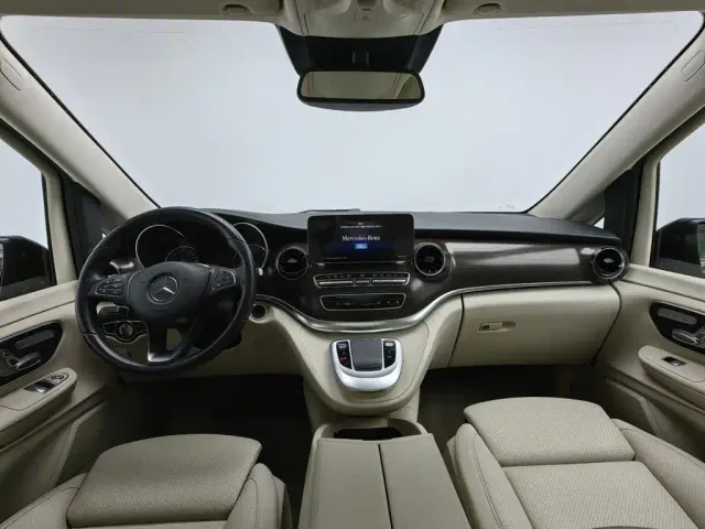 Mercedes-Benz V-Class — Фото автомобиля 5