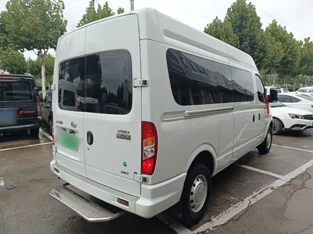 Maxus Xintu V80 — Фото автомобиля 6