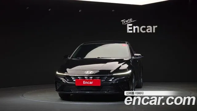 Hyundai Avante CN7 — Фото автомобиля 3
