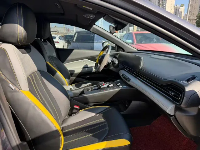GAC Trumpchi Emkoo — Фото автомобиля 8