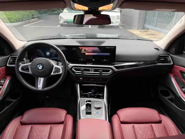 BMW 3 Series — Фото автомобиля 7