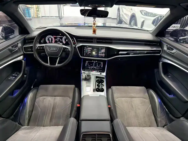Audi A6L — Фото автомобиля 7