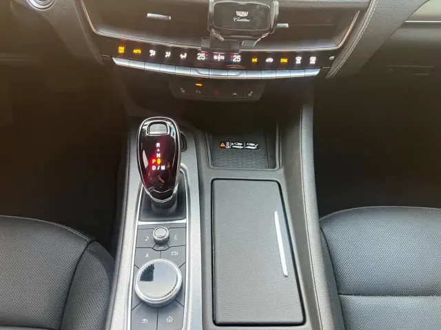 Cadillac CT5 — Фото автомобиля 15