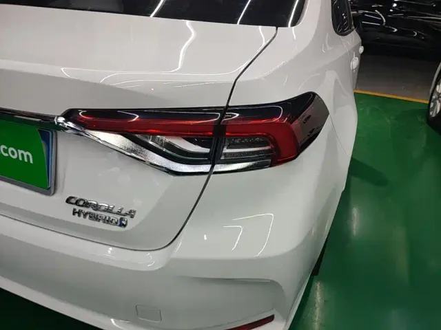 Toyota Corolla — Фото автомобиля 2