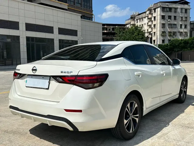 Nissan Sylphy — Фото автомобиля 7