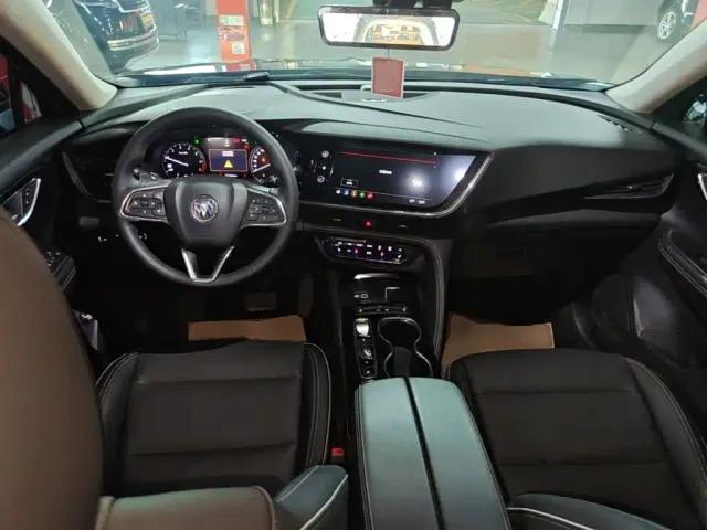 Buick Envision Plus — Фото автомобиля 9