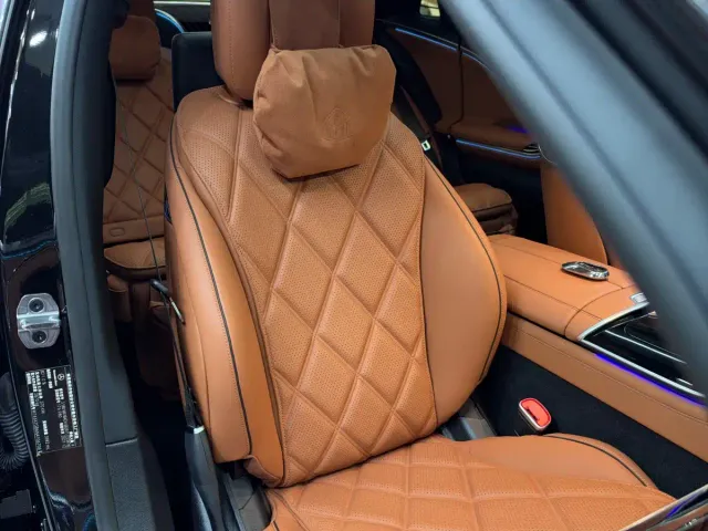 Mercedes-Benz Maybach S-Class — Фото автомобиля 13