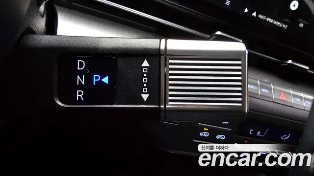 Hyundai Kona Kona (SX2) Бензин 1.6 турбо 2WD — Фото автомобиля 9