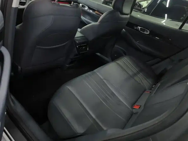 Geely Galaxy E5 — Фото автомобиля 11