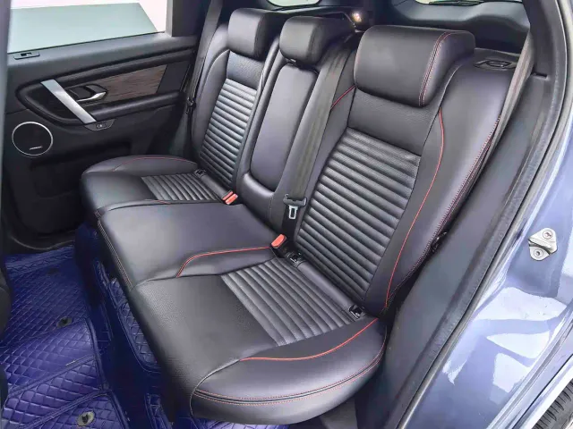 Land Rover Discovery Sport — Фото автомобиля 5