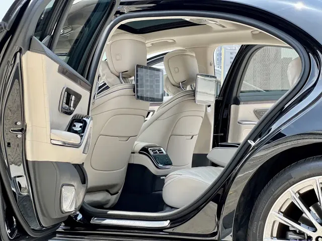 Mercedes-Benz S-Class — Фото автомобиля 6
