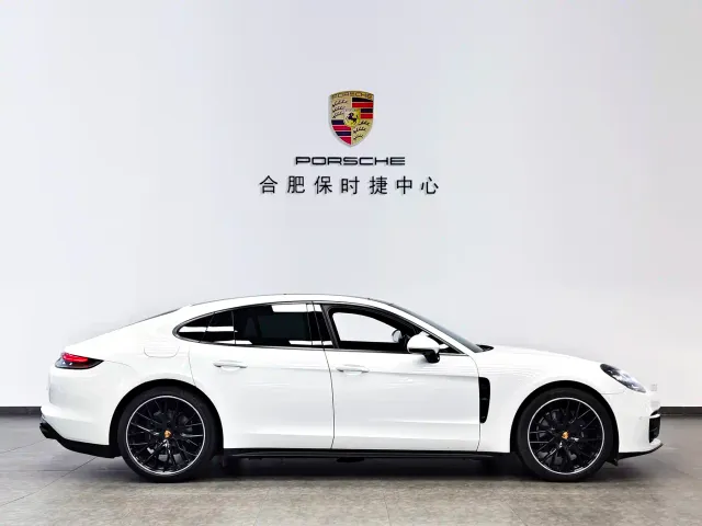 Porsche Panamera — Фото автомобиля 8