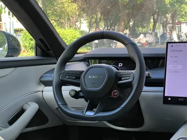 Xiaomi SU7 — Фото автомобиля 11