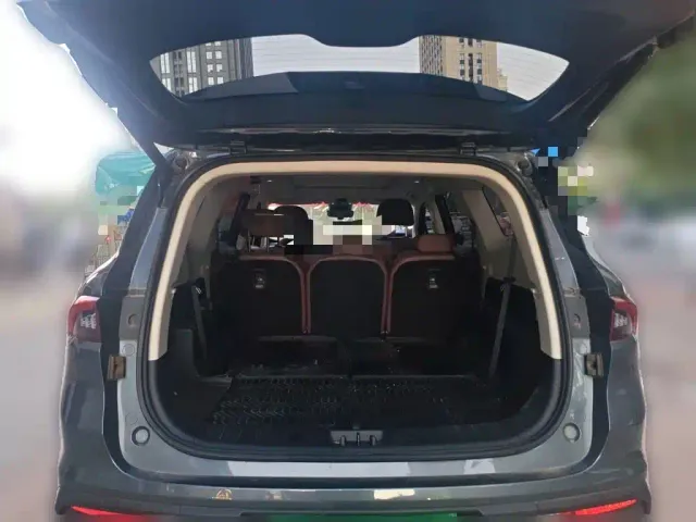 Geely Haoyue — Фото автомобиля 15