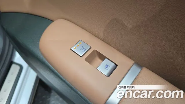 Hyundai Grandeur GN7 — Фото автомобиля 22
