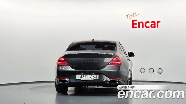 Genesis G70 New — Фото автомобиля 4