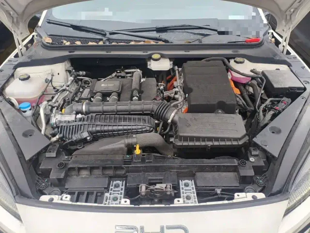 BYD Seal 06 — Фото автомобиля 16