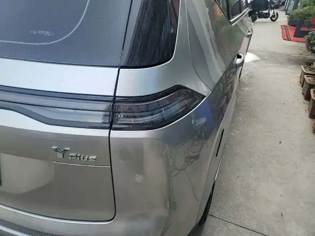 GAC Aion Y — Фото автомобиля 7
