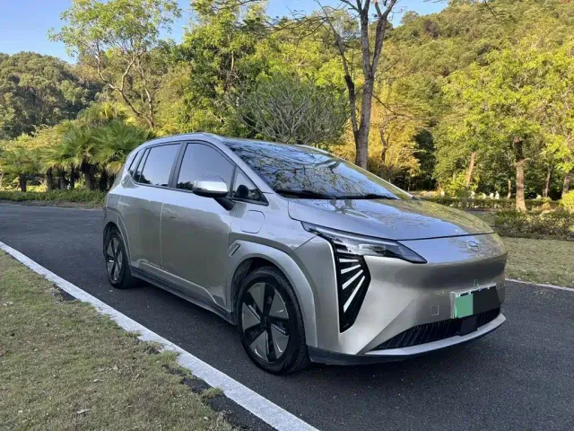 GAC Aion Y — Фото автомобиля 4