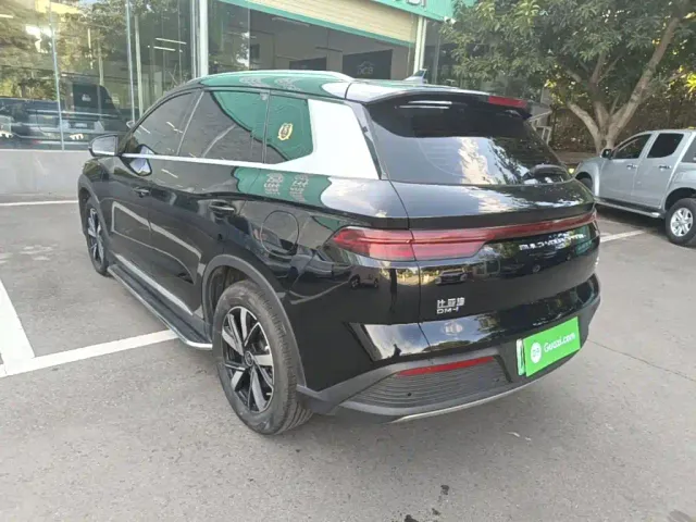 BYD Song Pro — Фото автомобиля 4