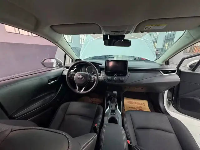Toyota Corolla — Фото автомобиля 14