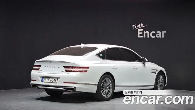 Genesis G80 Бензин 2.5 турбо AWD — Фото автомобиля 2