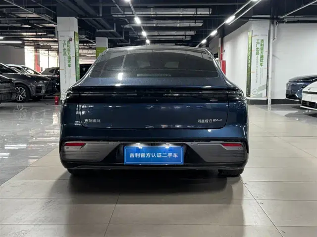 Geely Galaxy Xingyao 8 — Фото автомобиля 7