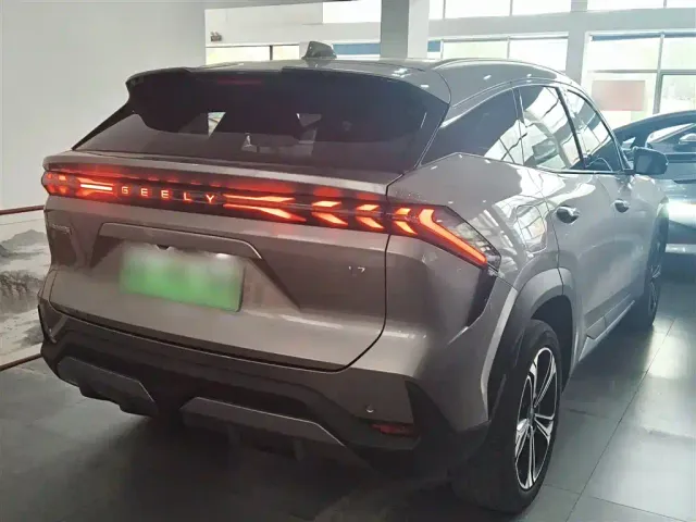 Geely Galaxy L7 — Фото автомобиля 6