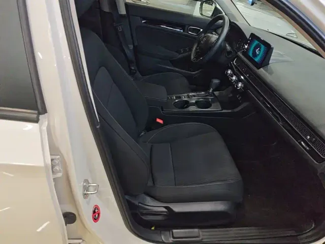 Honda Civic — Фото автомобиля 24