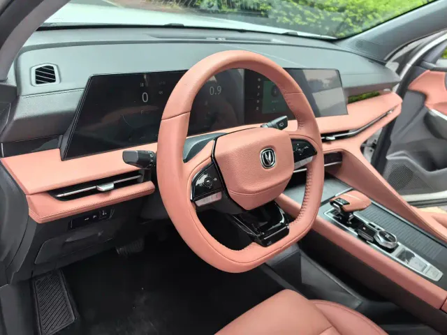 Changan CS75 Plus — Фото автомобиля 28