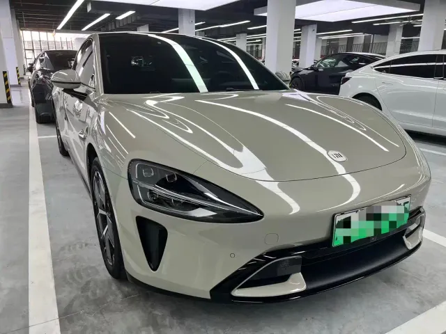 Xiaomi SU7 — Фото автомобиля 3