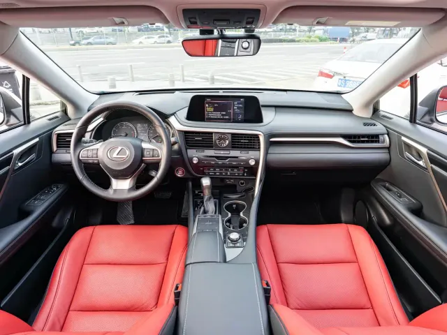 Lexus RX — Фото автомобиля 12