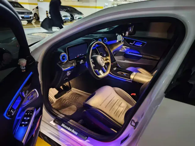 Mercedes-Benz C-Class — Фото автомобиля 5
