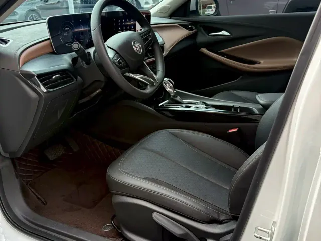Buick Verano — Фото автомобиля 4