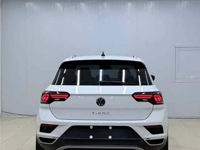 Volkswagen T-Roc — Фото автомобиля 5
