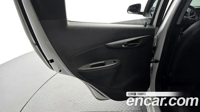 Chevrolet Spark — Фото автомобиля 14